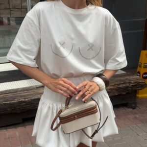 Футболка з кристалами “Nudella”