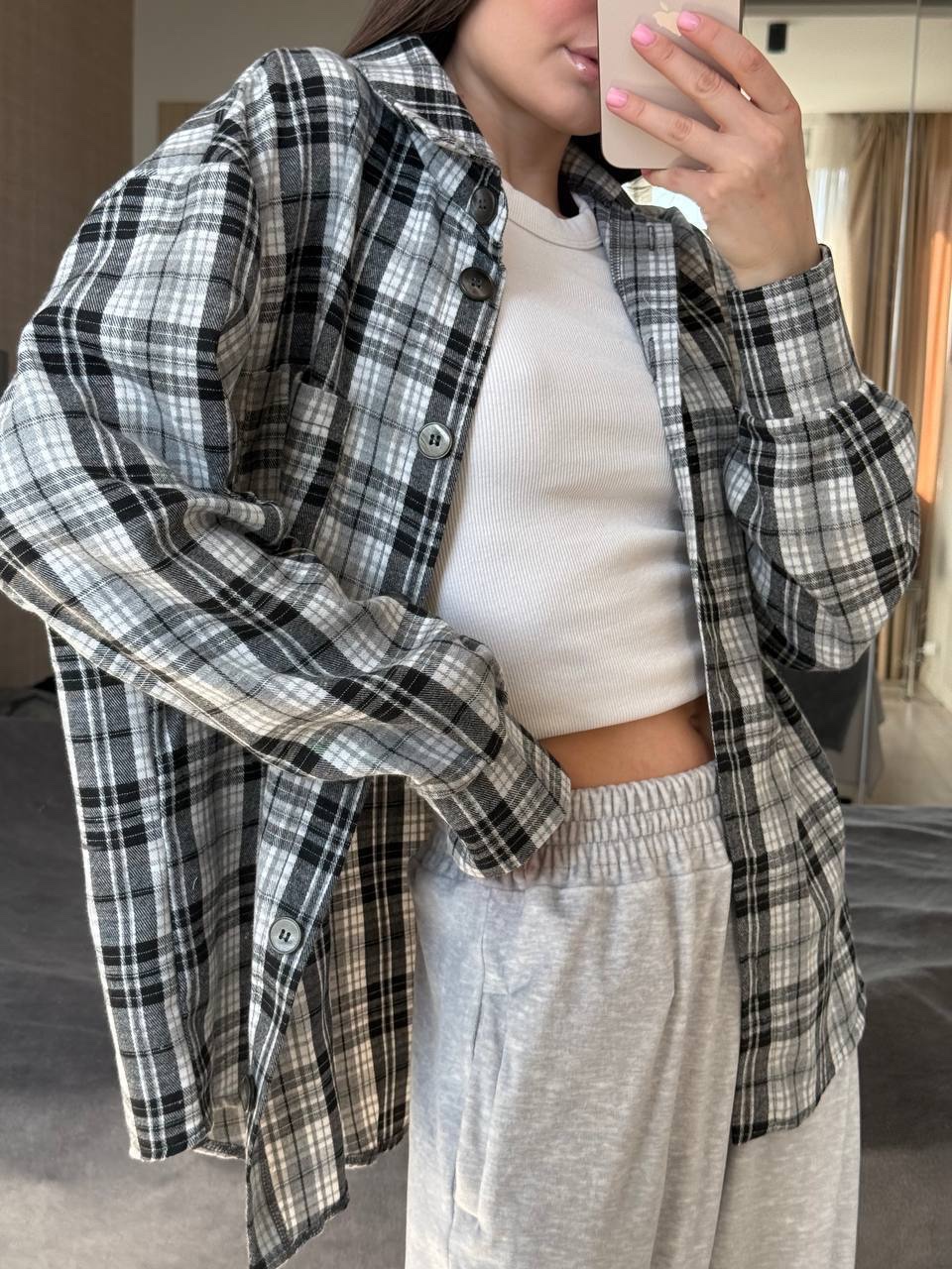 Картата сорочка оверсайз з фланелі “Paige” - Зображення 7