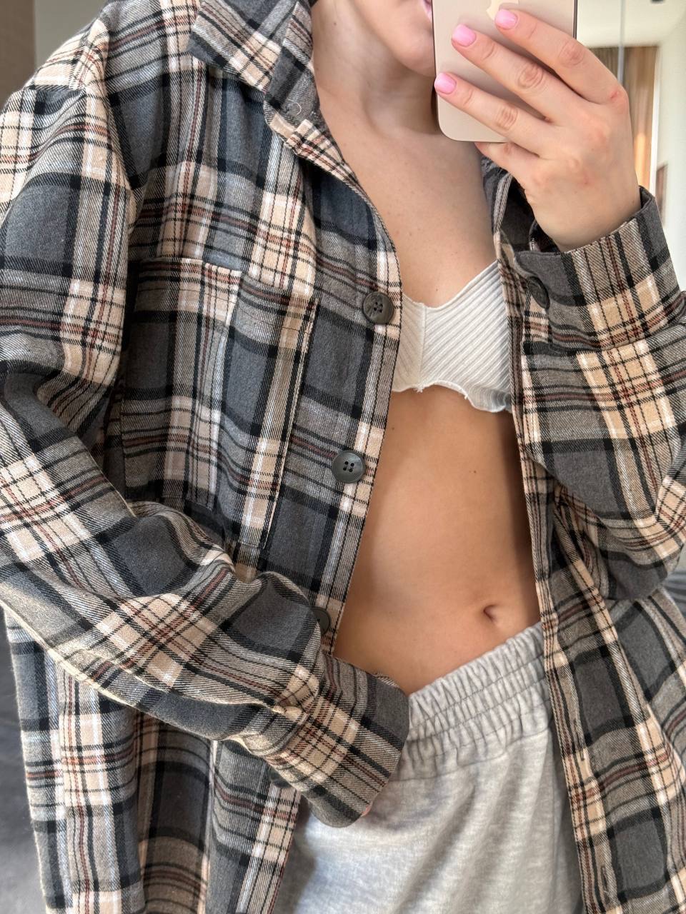 Картата сорочка оверсайз з фланелі “Paige” - Зображення 5