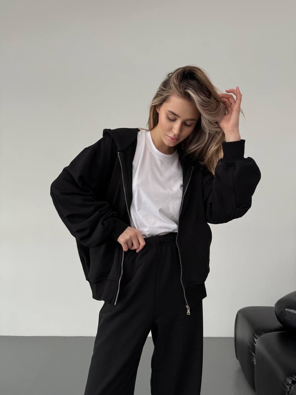 Спортивний костюм “Emi” худі з капюшоном і штани - Зображення 8