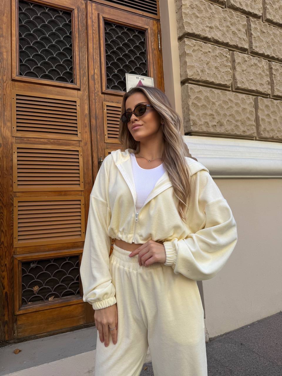 Велюровий костюм “Evian” - Зображення 5