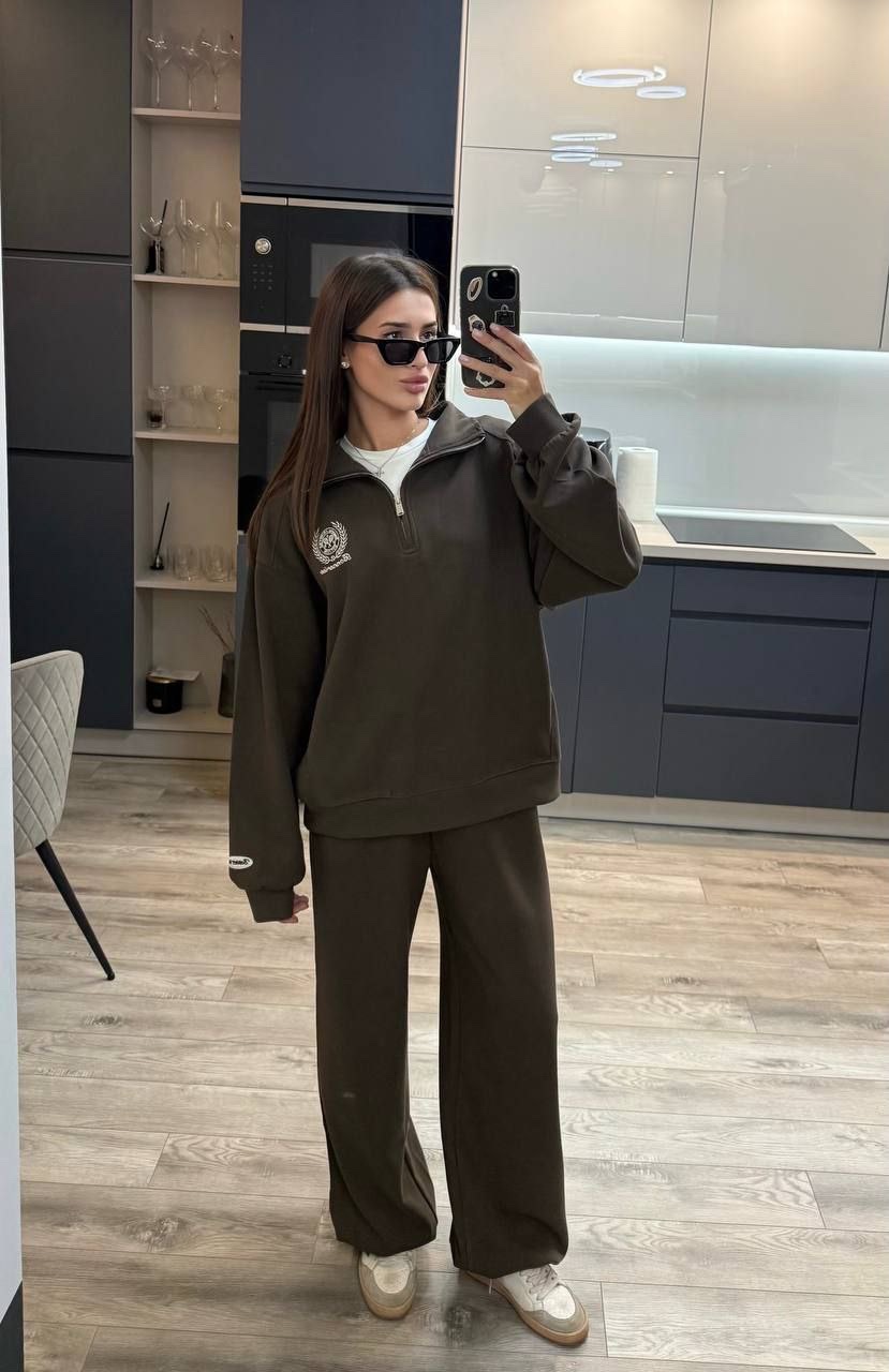 Спортивний костюм “Emilia” з світшотом та штанами - Зображення 9