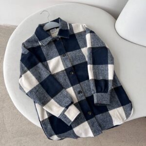 Картата сорочка “Ami” з мʼякого кашеміру