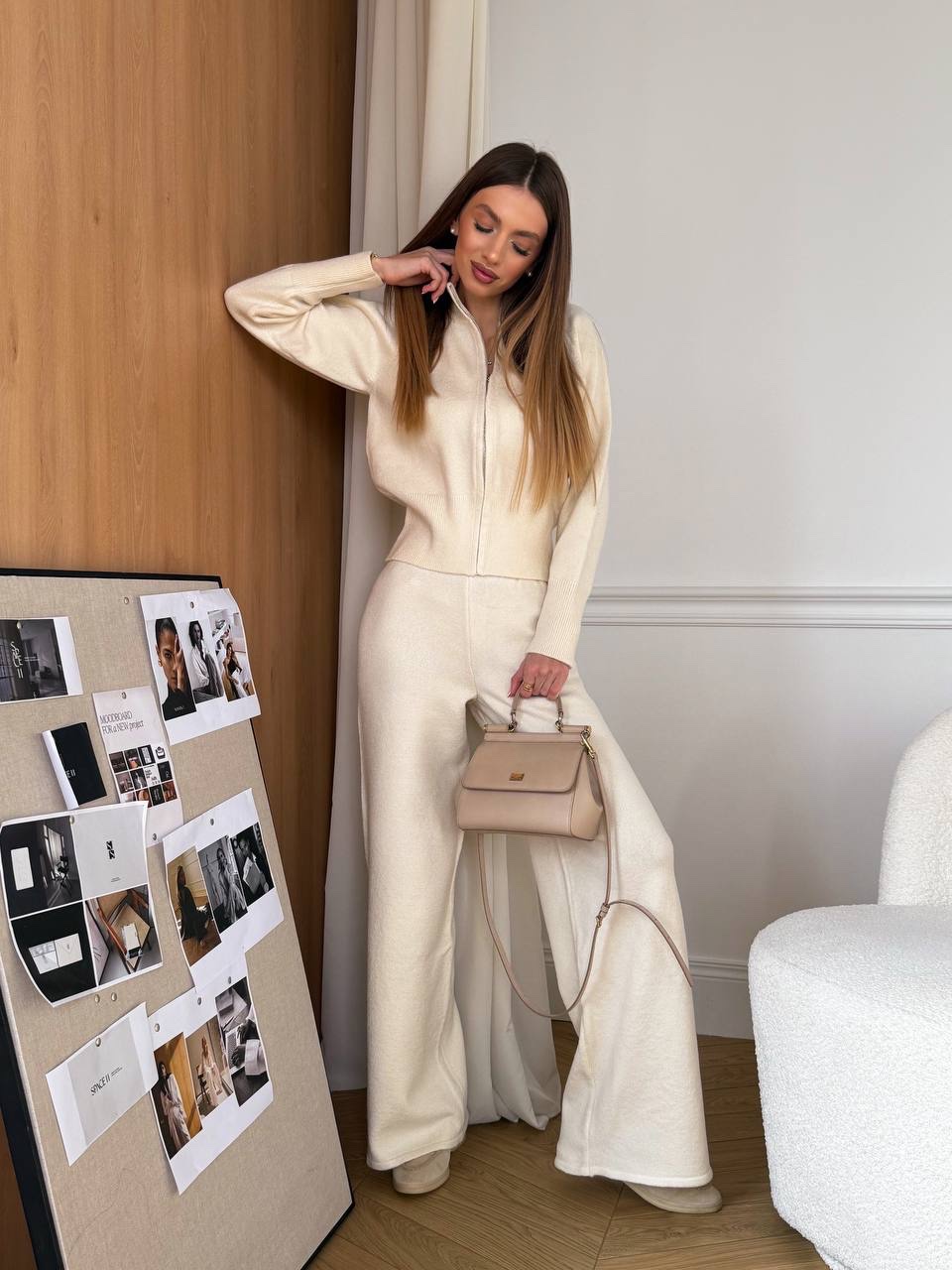 Трикотажний костюм “Dafna” з широкими штанами - Зображення 3