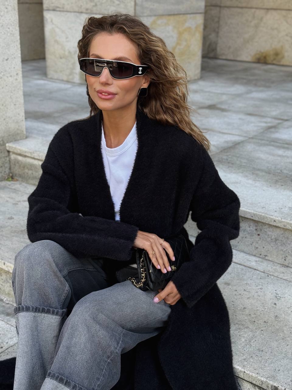 Кардиган “Fluffy Black” з поясом - Зображення 2