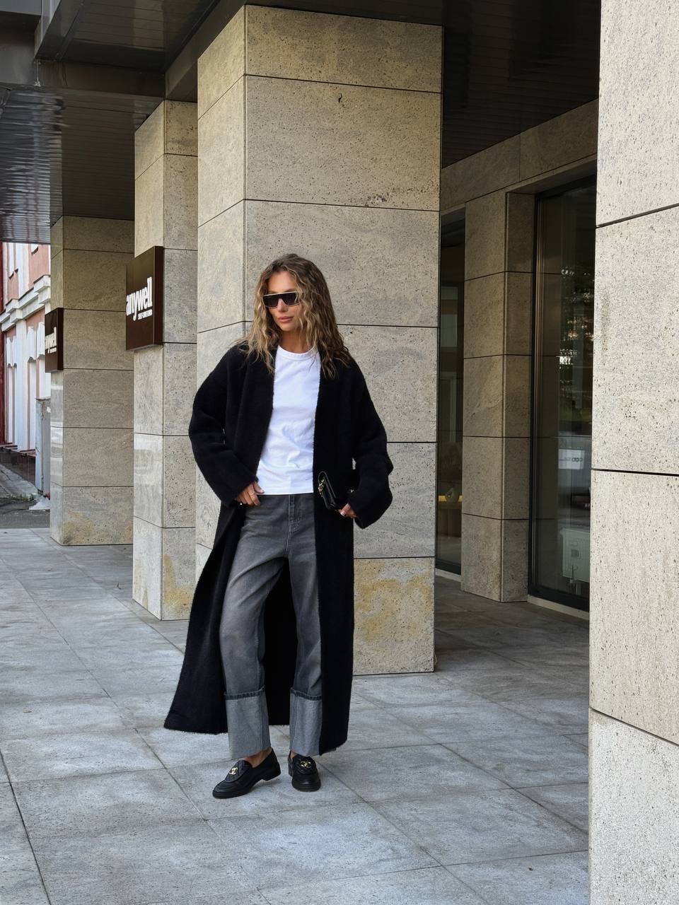 Кардиган “Fluffy Black” з поясом - Зображення 6