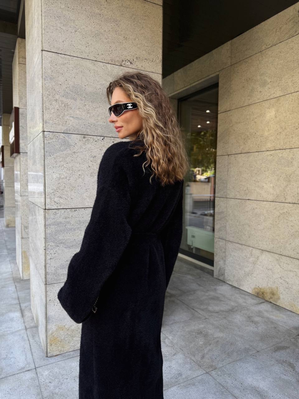 Кардиган “Fluffy Black” з поясом - Зображення 7