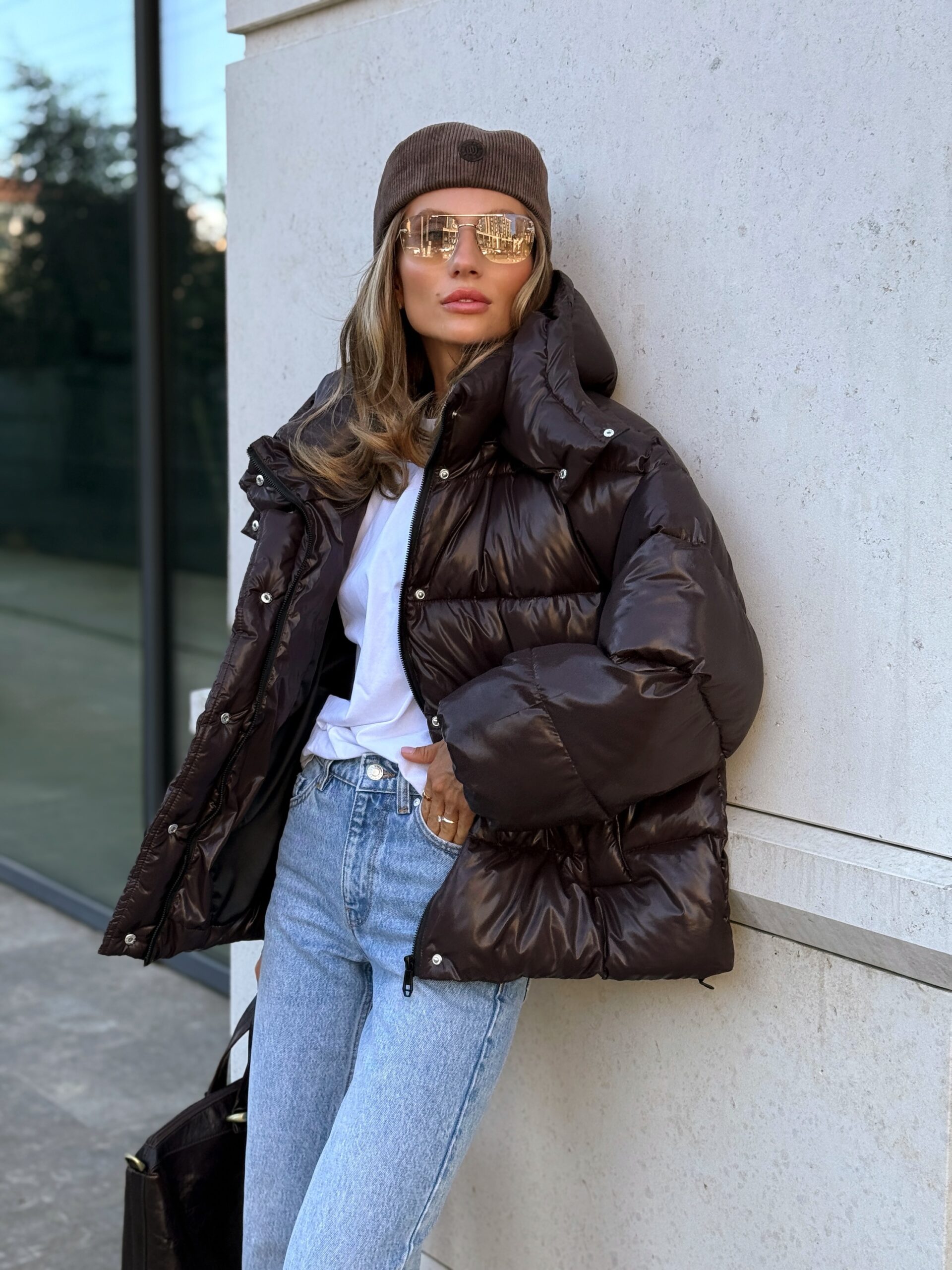 Глянцевий пуховик “Donna” з еко-лебяжого пуху - Зображення 6