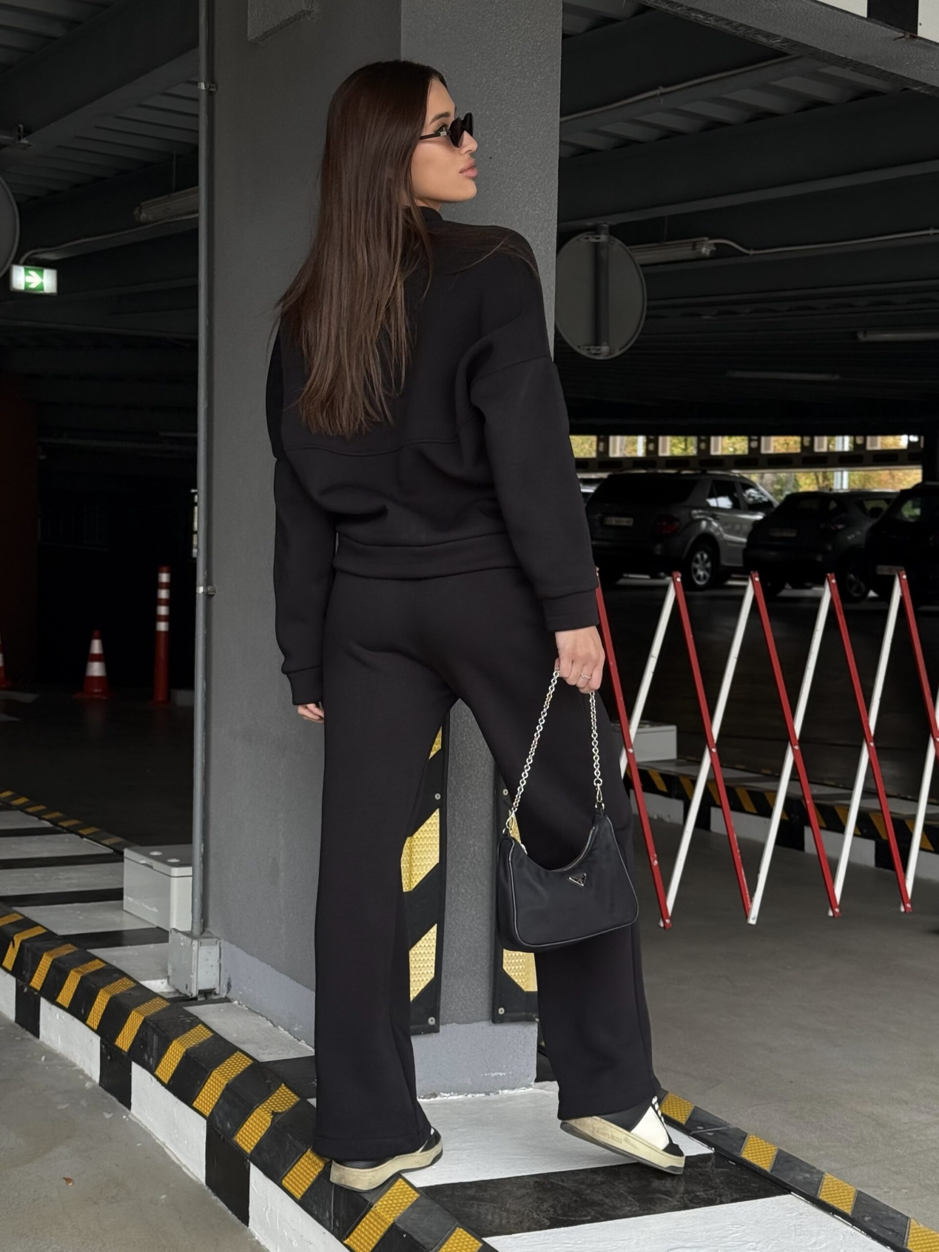 Костюм на флісі “Black” з палаццо - Зображення 4