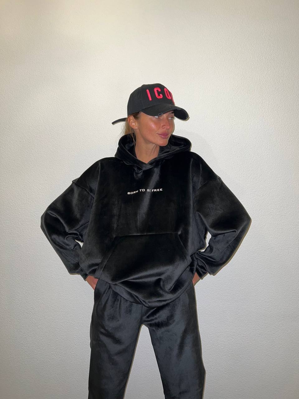 Велюровий костюм ”Free” з худі та джогерами