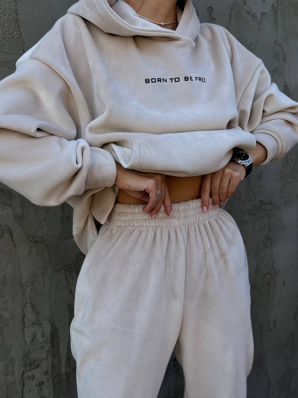 Велюровий костюм ”Free” з худі та джогерами - Зображення 10