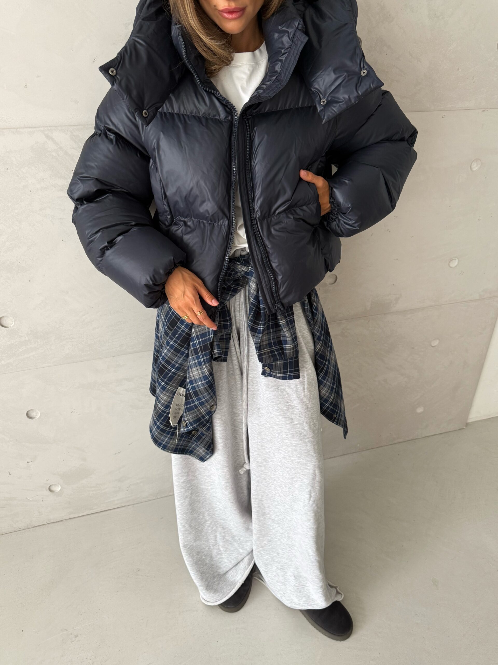 Матовий пуфер “Navy” з капюшоном - Зображення 3