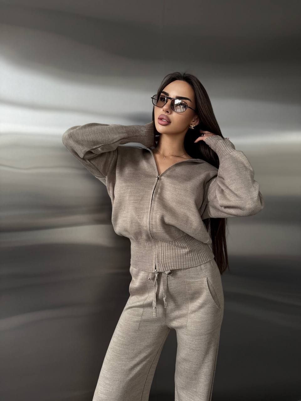 Костюм зі штанами “Sienna” худі з капюшоном і штани - Зображення 4