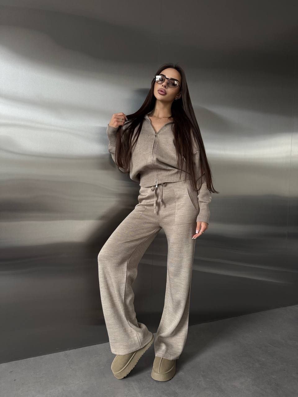 Костюм зі штанами “Sienna” худі з капюшоном і штани - Зображення 5