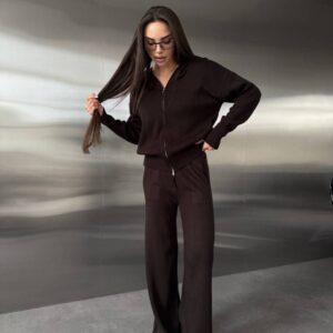 Коричневий костюм “Sienna” зі штанами