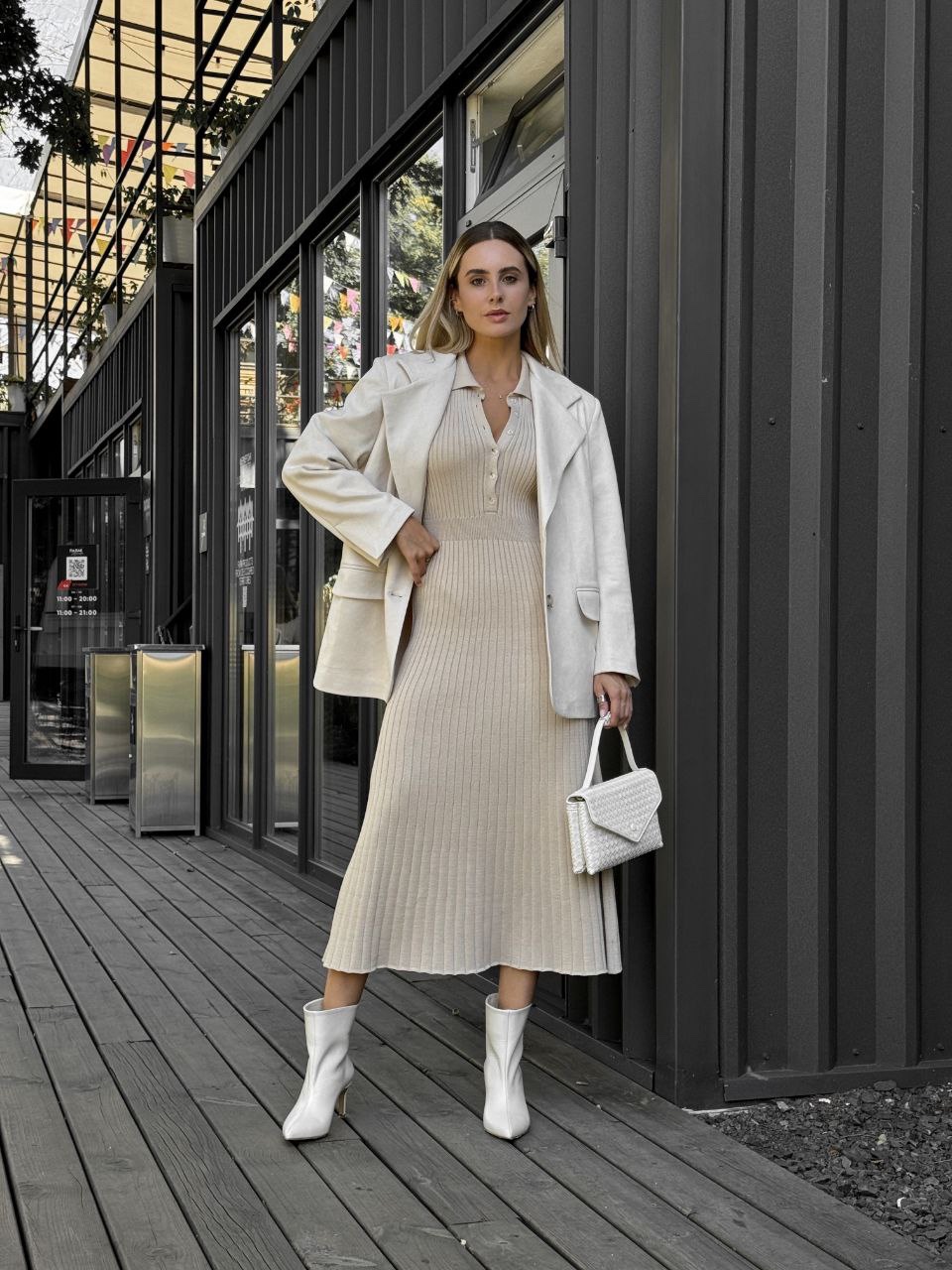 Трикотажна сукня міді “Olivia” з комірцем - Зображення 7