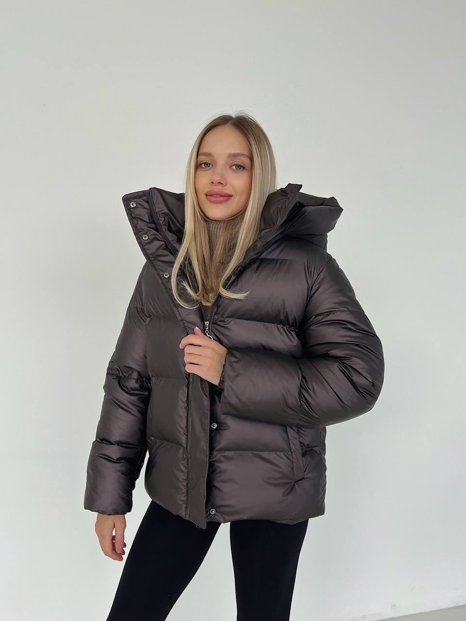 Перламутровий пуховик “Glacé” з біо-пуху