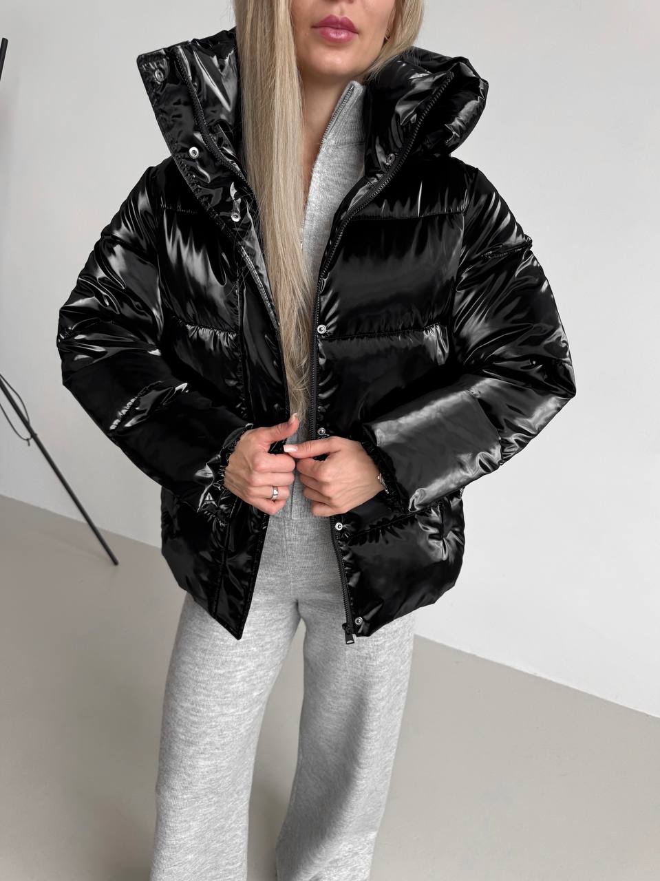 Лаковий пуховик “Lumi” з біо-пуху