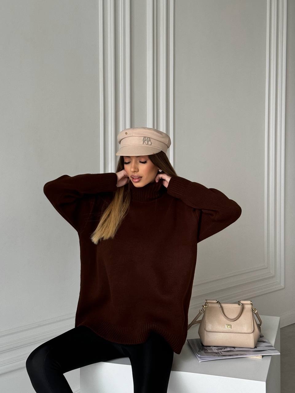 Вʼязаний светр ”Cozy” з високою горловиною - Зображення 2