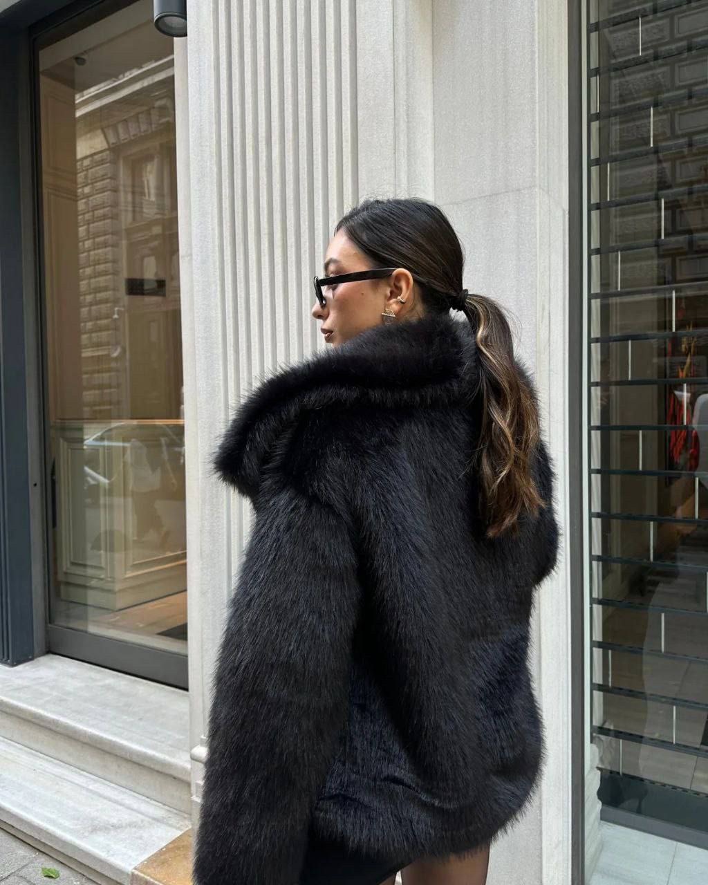 Шуба “Amanda” з обʼємного штучного хутра - Зображення 4