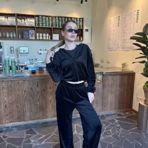 Жіночий велюровий спортивний костюм “Velour Comfort”