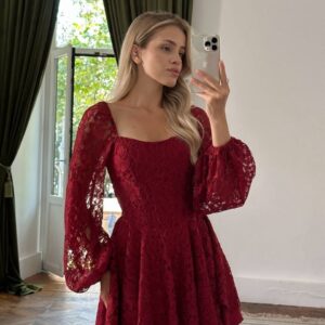 Жіноча міні-сукня “Royal Lace”