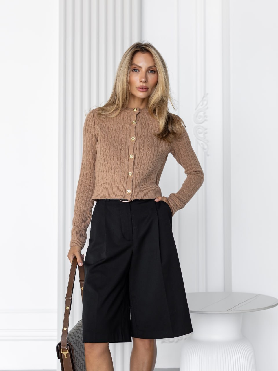 Жіночий кардиган “Elegant Buttoned” - Зображення 15